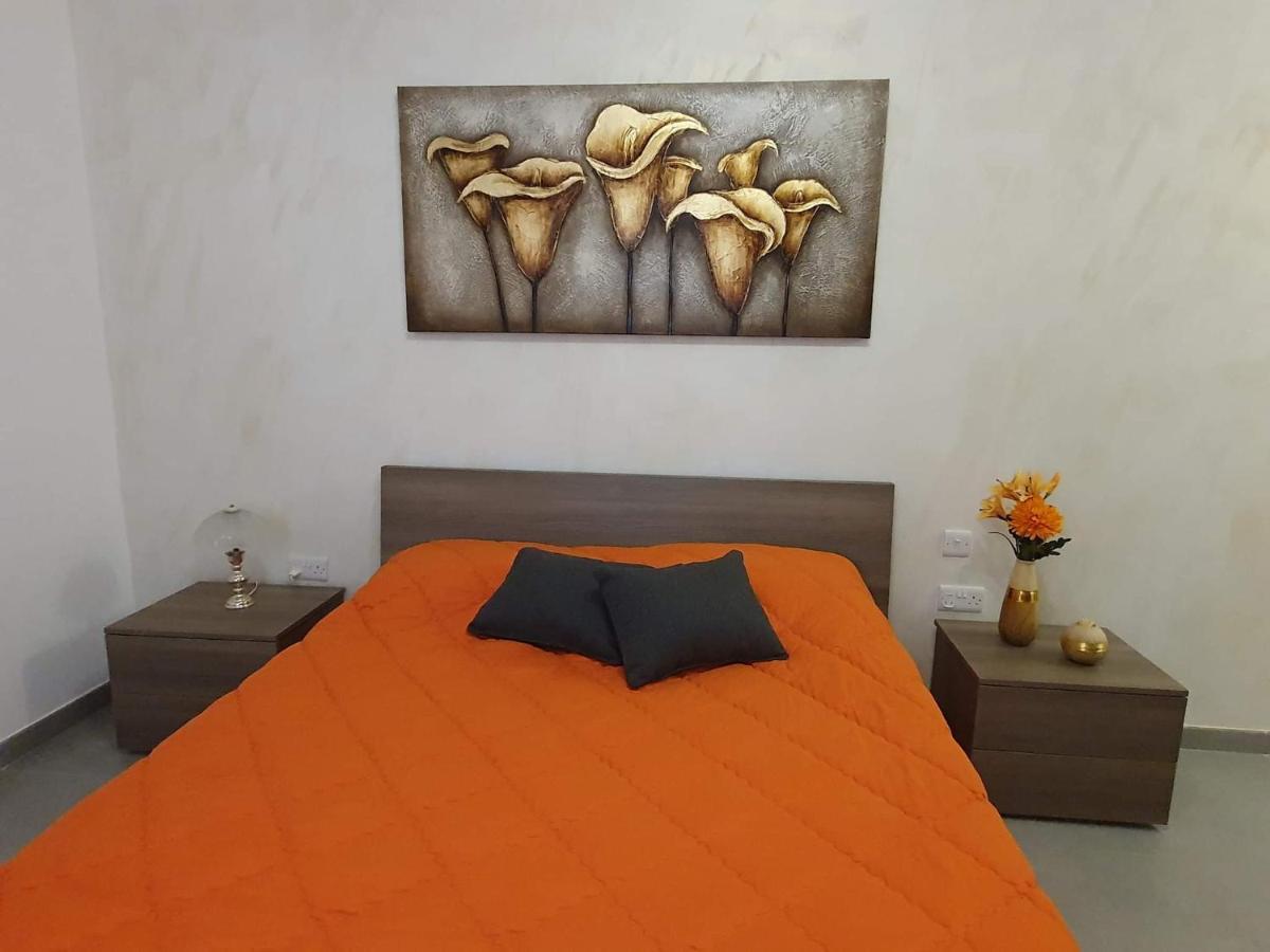 Sunset Holiday Apartment With Communal Pool + Views Ghajn Melel Ngoại thất bức ảnh