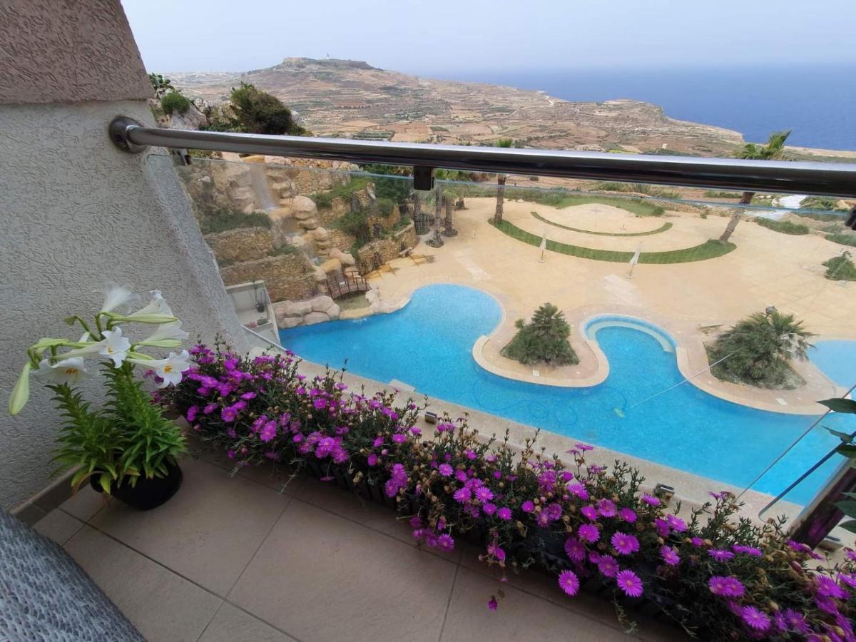 Sunset Holiday Apartment With Communal Pool + Views Ghajn Melel Ngoại thất bức ảnh